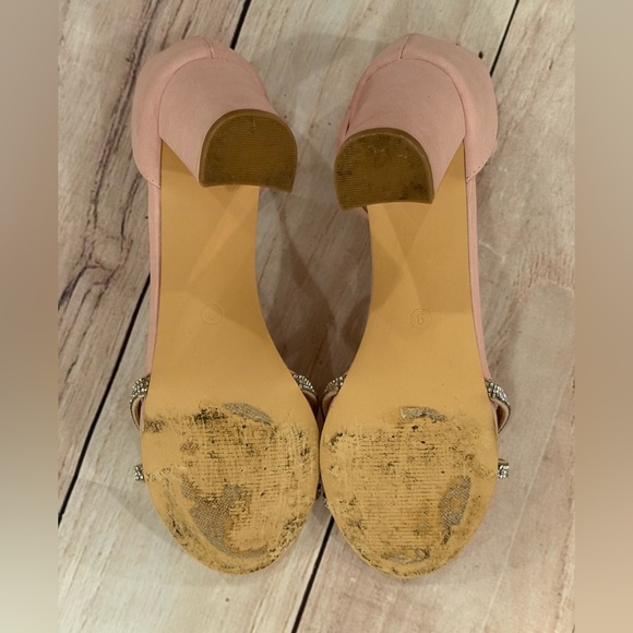 Pink T-Strap suede Block Heel Shoes/size 9 - Picture 5 of 10